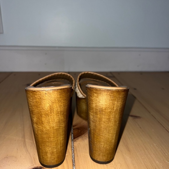 Steve Madden Marisol Natural Raffia Platforms - Picture 5 of 7